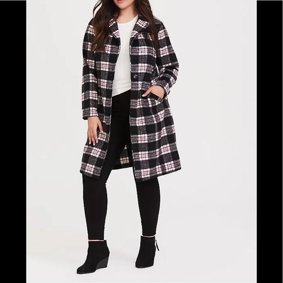 torrid Jackets & Blazers - Torrid Plaid Black/White Top Coat NWT., Sz.6/6X